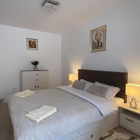 Trust Apartaments Brasov Ngoại thất bức ảnh